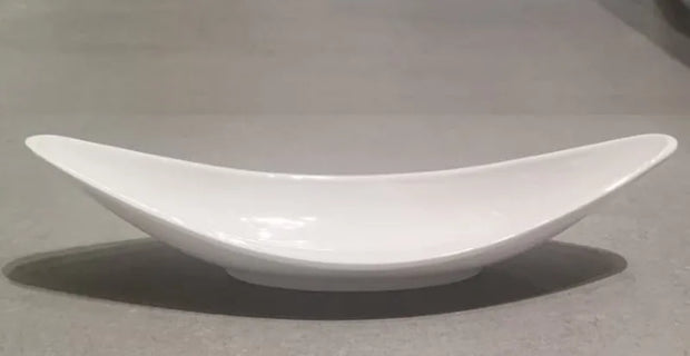 B693 14" Boat Shape Plate