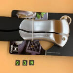 BS-102 Garlic Press